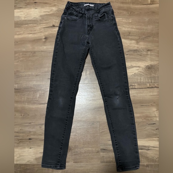 Levi's Denim - LEVI’S women’s 721 high rise skinny jeans!